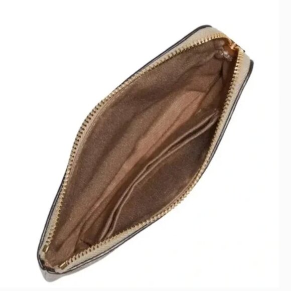 New COACH Pear Wristlet Wallet - Picture 2 of 2